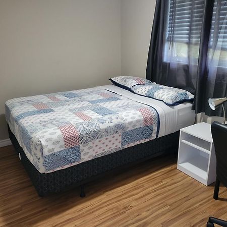 Comfy Rooms Stay - Unit 1 Kingston Buitenkant foto